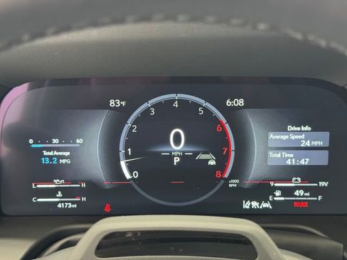 Used 2024 Lexus GX 550 image 2