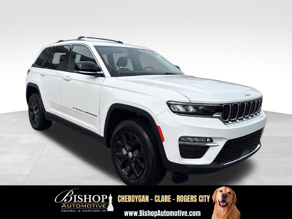 Used 2023 Jeep Grand Cherokee Limited AWD/4WD image 12