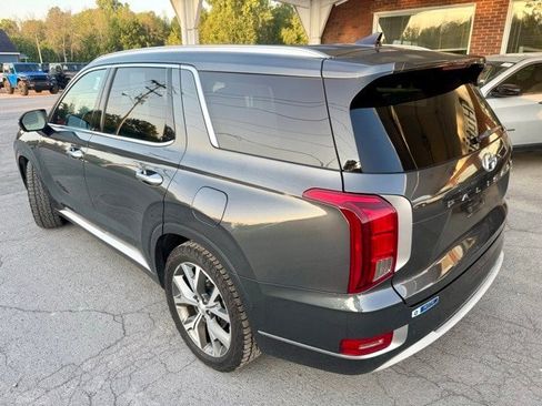 Used 2022 Hyundai Palisade Limited image 3