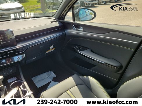 New 2026 Kia K5 GT FWD image 17