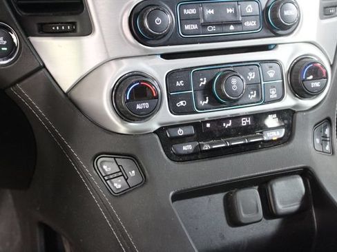 Used 2020 GMC Yukon SLT w/ Premium Edition AWD/4WD image 19