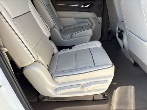 Used 2023 GMC Yukon XL Denali w/ Max Trailering Package image 28