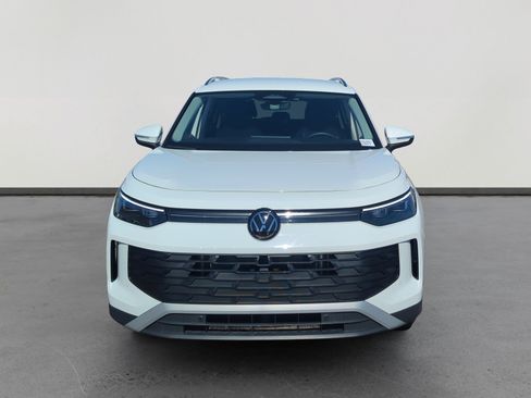 Used 2025 Volkswagen Tiguan S w/ 18" Wheel Package image 8