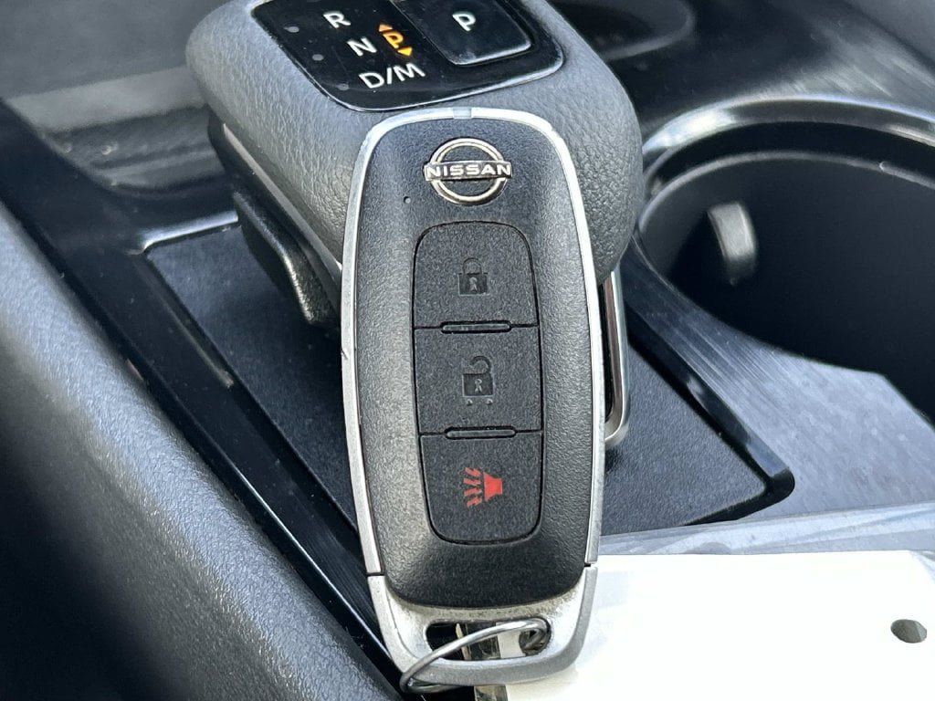 Certified 2024 Nissan Rogue S AWD/4WD image 32