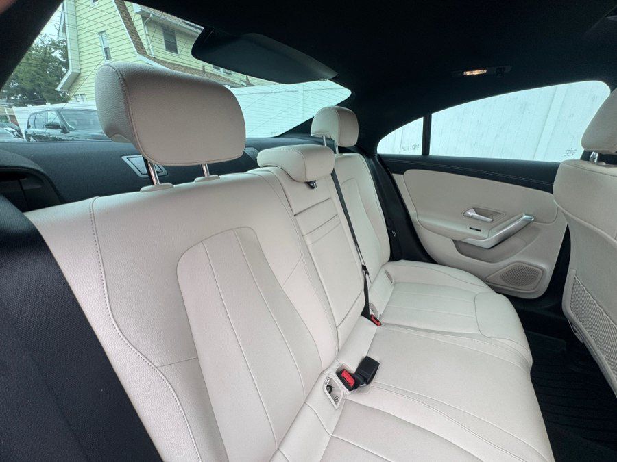 Used 2023 Mercedes-Benz CLA 250 4MATIC image 34