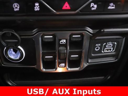 Used 2022 Jeep Wrangler Unlimited Sahara w/ Cold Weather Group AWD/4WD image 24