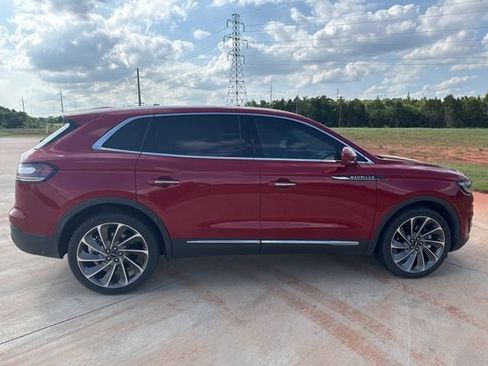 Used 2020 Lincoln Nautilus Reserve w/ Equipment Group 201A AWD/4WD image 4