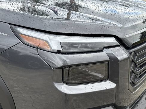 Used 2026 Subaru Outback Premium AWD/4WD image 7
