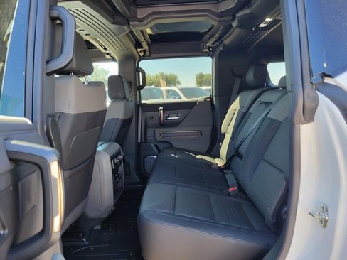 New 2025 GMC Hummer EV 3X w/ LPO, Sport Package image 32