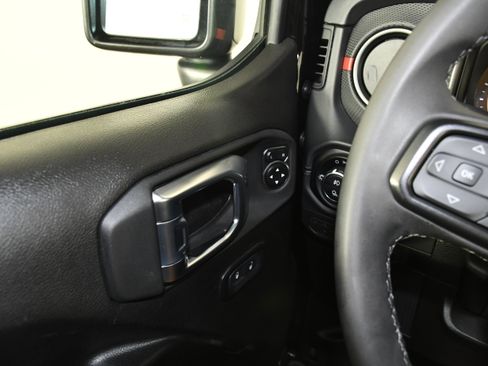 Used 2026 Jeep Gladiator Rubicon AWD/4WD image 34