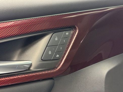 New 2026 Chevrolet Traverse RS FWD image 9