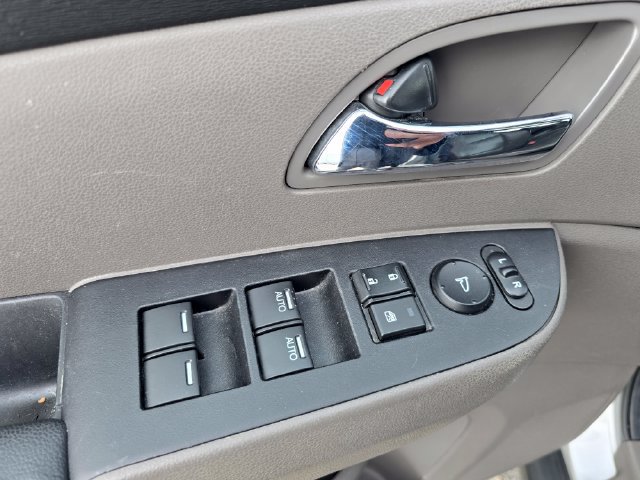 Used 2014 Honda Odyssey EX-L image 17