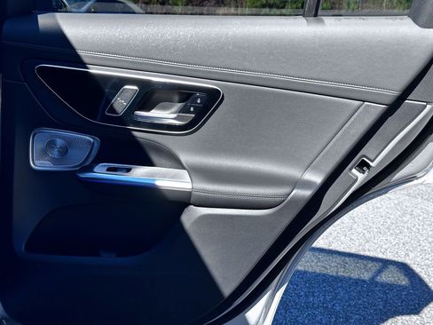 Certified 2023 Mercedes-Benz GLC 300 image 33