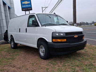 New 2025 Chevrolet Express 2500