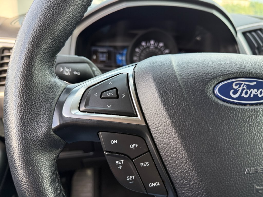 Certified 2024 Ford Edge SEL AWD/4WD image 15