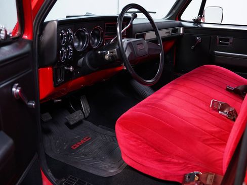 Used 1987 GMC Sierra 1500 image 4