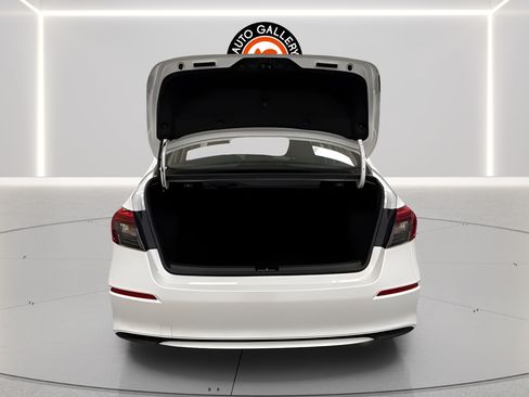 Used 2022 Honda Civic EX image 27