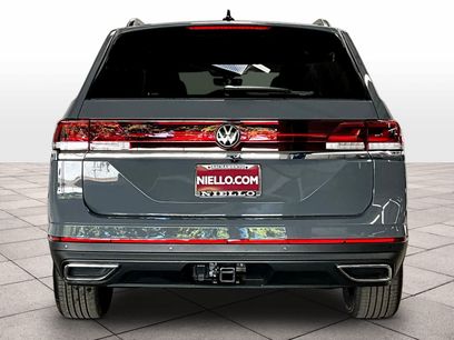 New 2026 Volkswagen Atlas SE