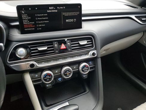 Used 2022 Genesis G70 2.0T w/ Prestige Package image 32