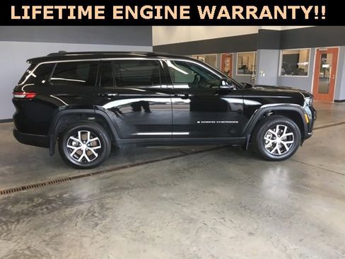 Used 2025 Jeep Grand Cherokee L Limited w/ Trailer Tow Package image 10