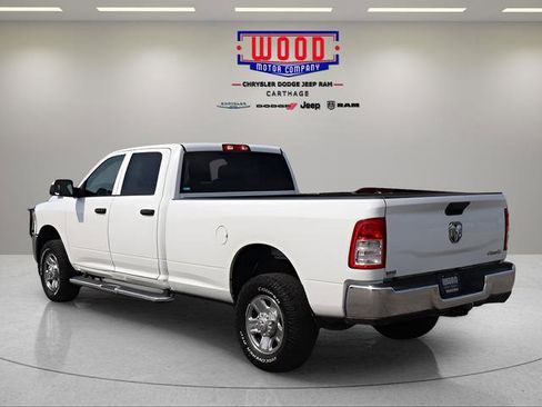 Used 2021 RAM 2500 Tradesman w/ Chrome Appearance Group AWD/4WD image 5