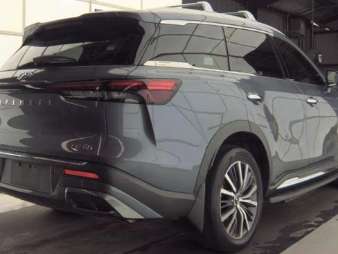 Used 2023 INFINITI QX60 Sensory w/ Vision Package image 5