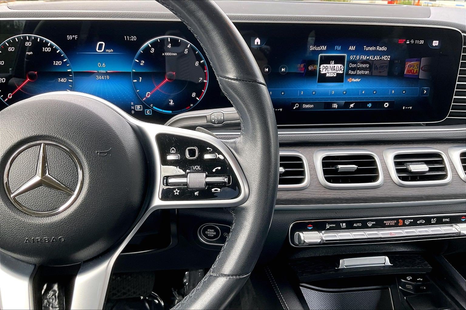 Used 2022 Mercedes-Benz GLE 350 4MATIC image 24