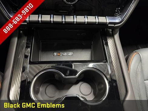 New 2026 GMC Yukon AT4 w/ LPO, Floor Liner Package AWD/4WD image 17
