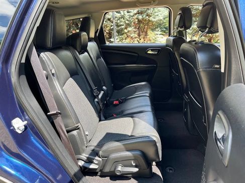 Used 2019 Dodge Journey Crossroad AWD/4WD image 37