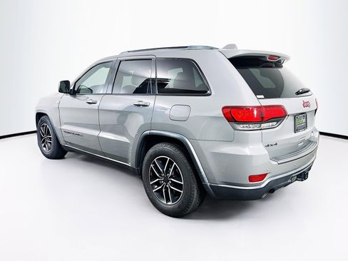 Used 2019 Jeep Grand Cherokee Trailhawk w/ Trailhawk Luxury Group AWD/4WD image 5