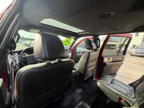 Used 2014 Ford Expedition Limited w/ Equipment Group 301A RWD image 17