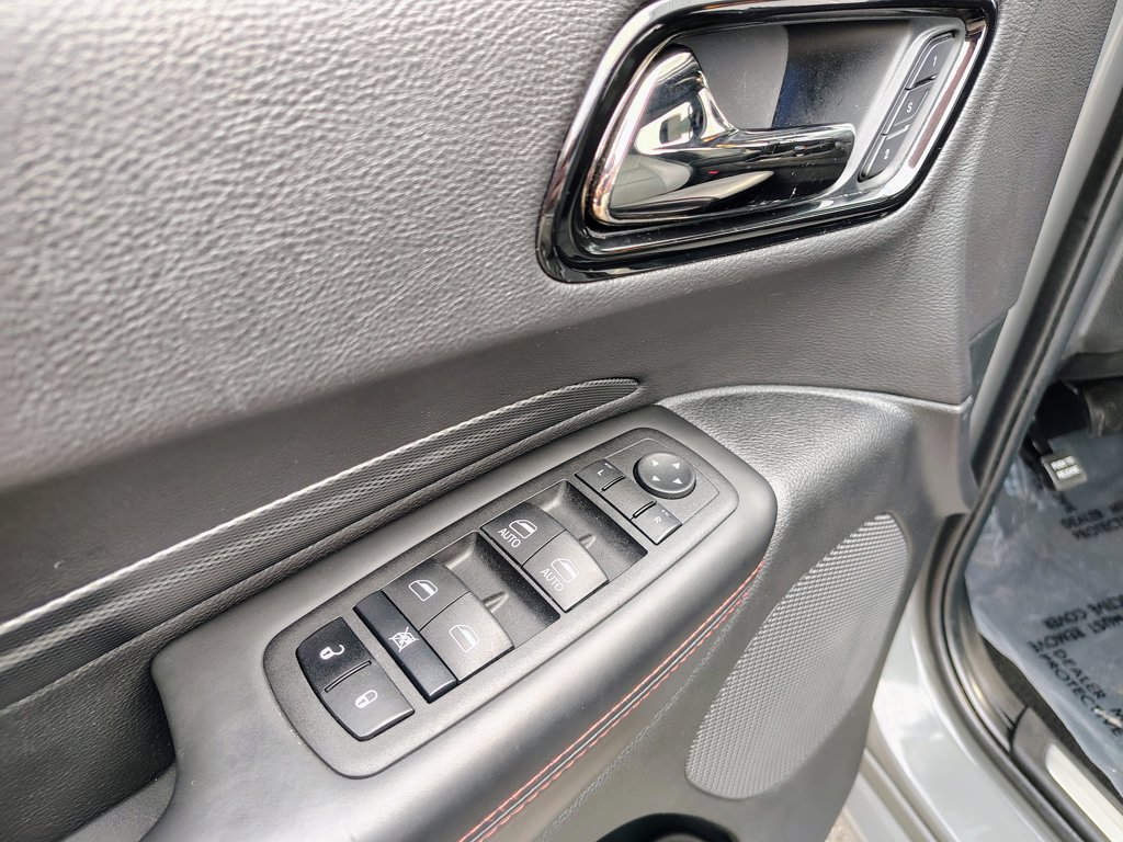 Used 2023 Dodge Durango R/T AWD/4WD image 19