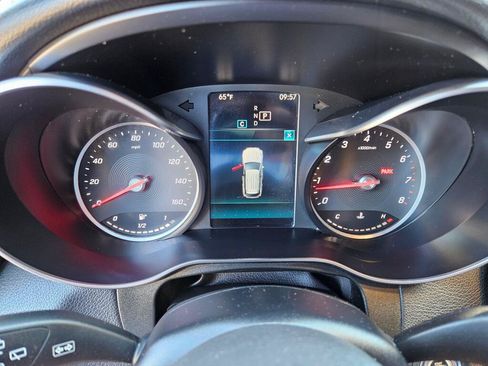 Used 2020 Mercedes-Benz GLC 300 4MATIC image 22