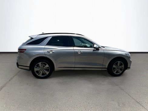 Used 2022 Genesis GV70 3.5T Sport AWD/4WD image 8