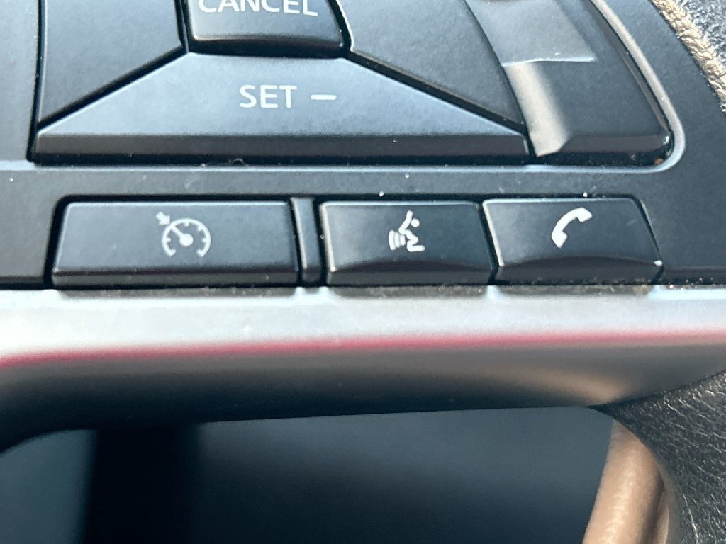 Used 2024 Nissan Altima 2.5 SV FWD image 17