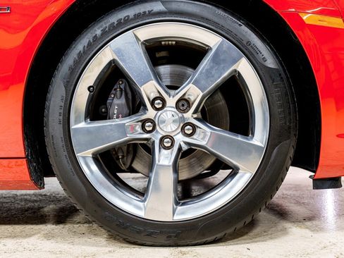 Used 2011 Chevrolet Camaro SS image 28