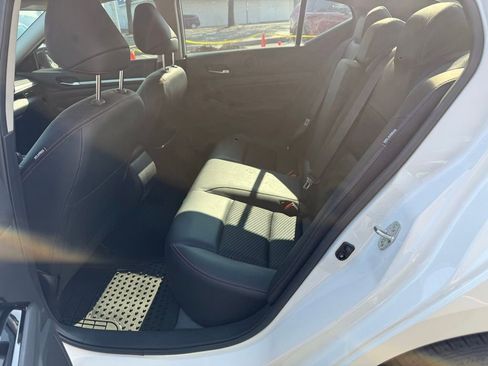 Used 2023 Nissan Altima 2.5 SR image 11