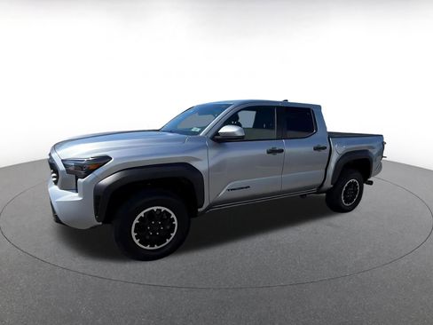 Used 2025 Toyota Tacoma TRD Off-Road image 7