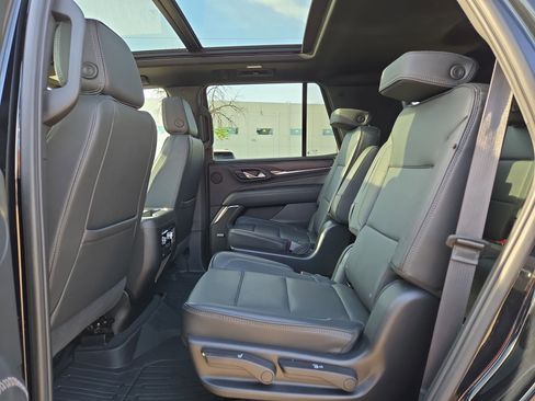 Used 2023 GMC Yukon Denali w/ LPO, Floor Liner Package AWD/4WD image 13