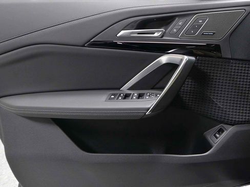 Used 2026 BMW X1 xDrive28i w/ Technology Package image 6