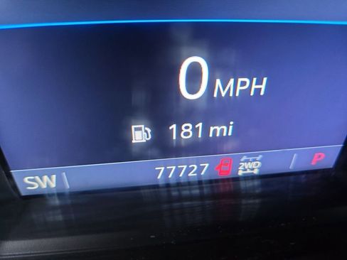 Used 2020 GMC Sierra 1500 SLE w/ SLE Value Package image 13