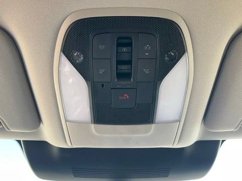 Used 2023 INFINITI QX60 Sensory w/ Cargo Package AWD/4WD image 17
