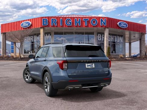 New 2027 Ford Explorer Active w/ Active Comfort Package AWD/4WD image 2