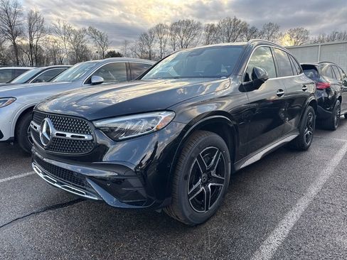 New 2026 Mercedes-Benz GLC 300 GLC 300 image 1