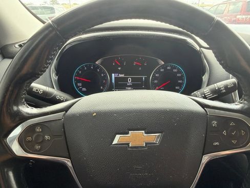 Used 2019 Chevrolet Traverse LT AWD/4WD image 12