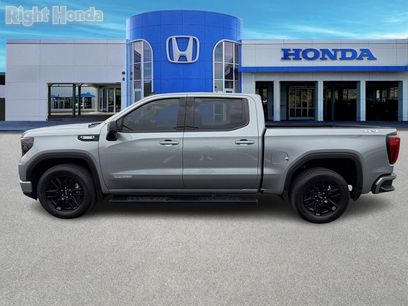 Used 2025 GMC Sierra 1500 Elevation