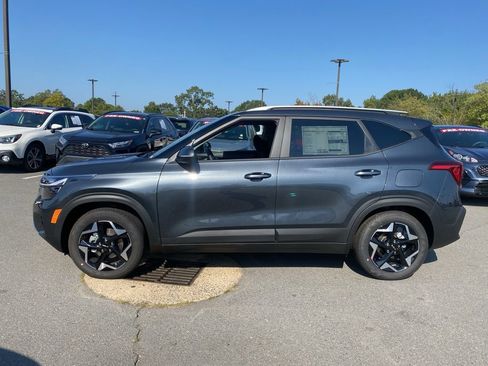 New 2026 Kia Seltos S image 3