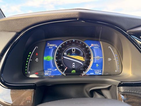 Used 2014 Cadillac ELR w/ Luxury Package image 13