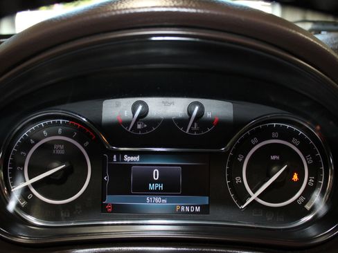 Used 2014 Buick Regal FWD image 11