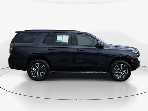 Used 2023 Chevrolet Tahoe Z71 w/ Luxury Package AWD/4WD image 5
